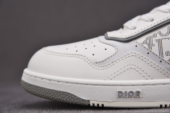 B27 SNEAKER
