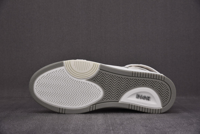 B27 SNEAKER