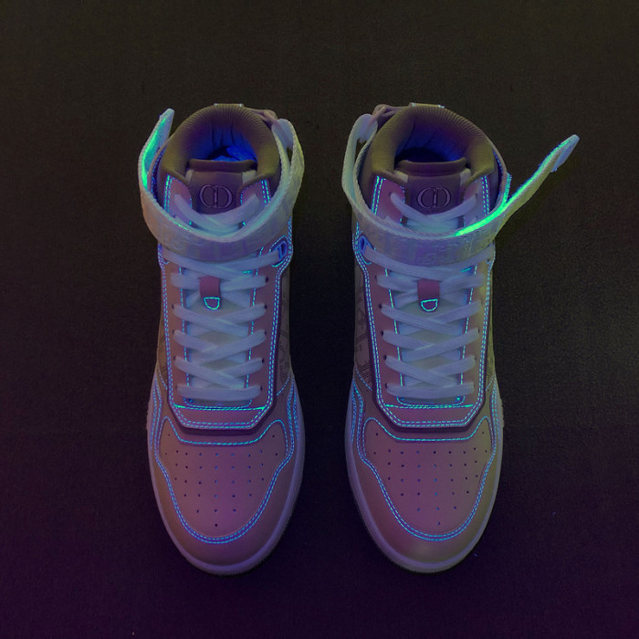 B27 SNEAKER