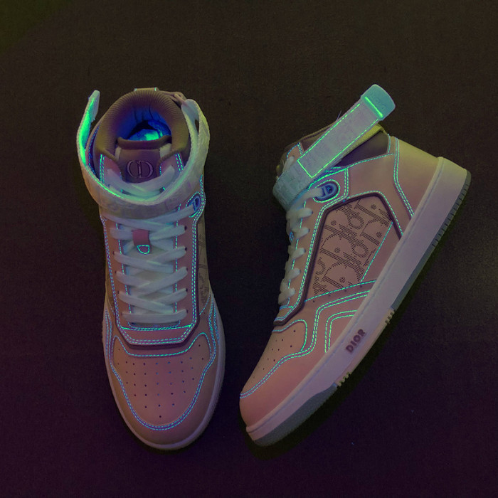 B27 SNEAKER