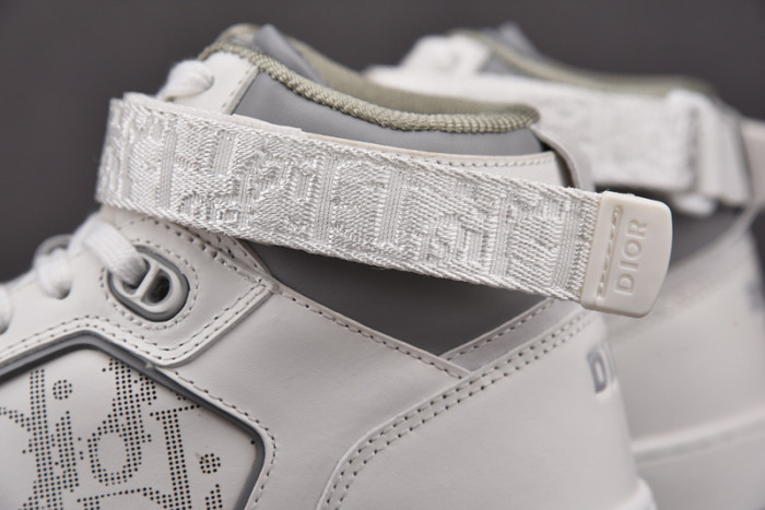 B27 SNEAKER
