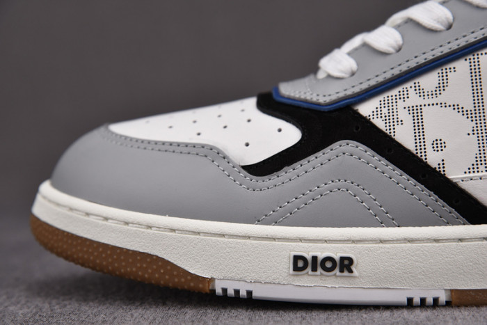 B27 SNEAKER
