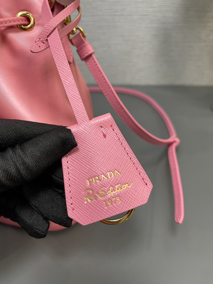 Prad* Bag-15.5*19.5*10cm