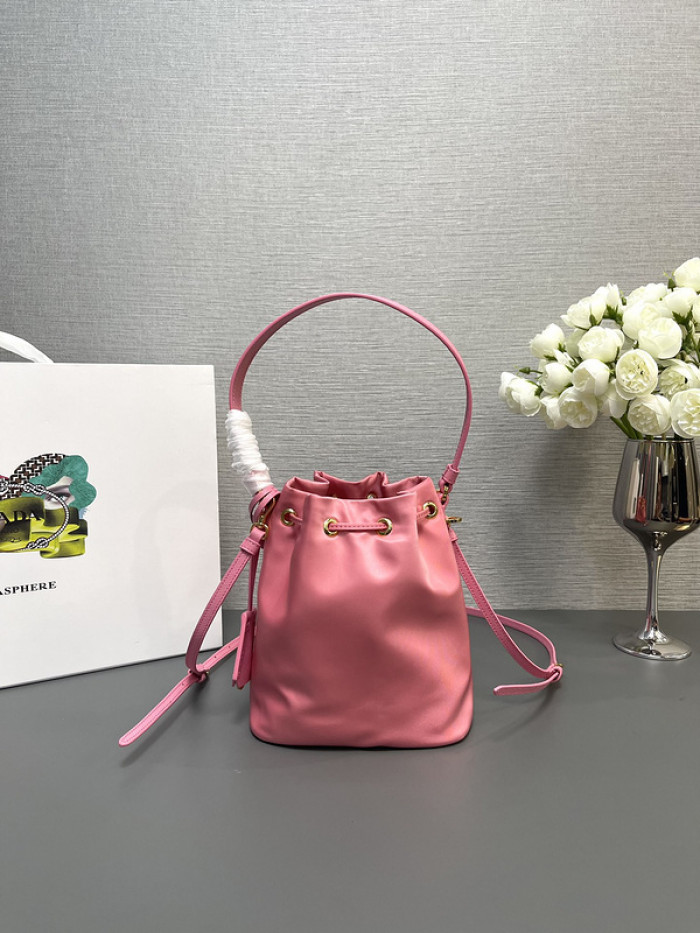 Prad* Bag-15.5*19.5*10cm
