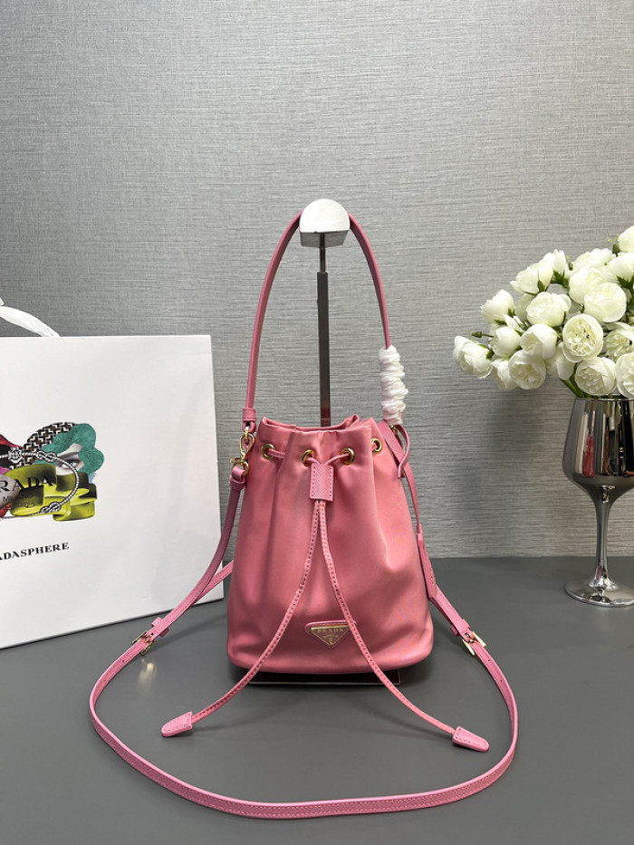 Prad* Bag-15.5*19.5*10cm