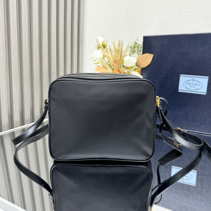 Prad* Bag-21*17*8cm