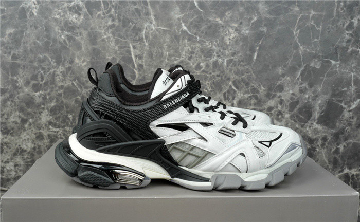 balen track trainer