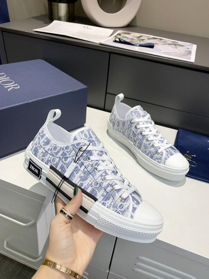 b23 oblique sneaker