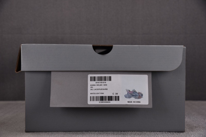 Balen 3XL Sneaker 832994 WXLMC 9050