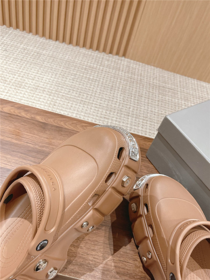 balen sandals