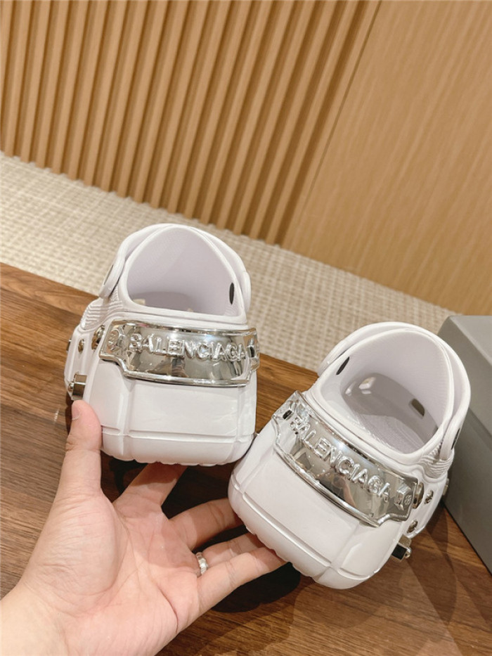 balen sandals