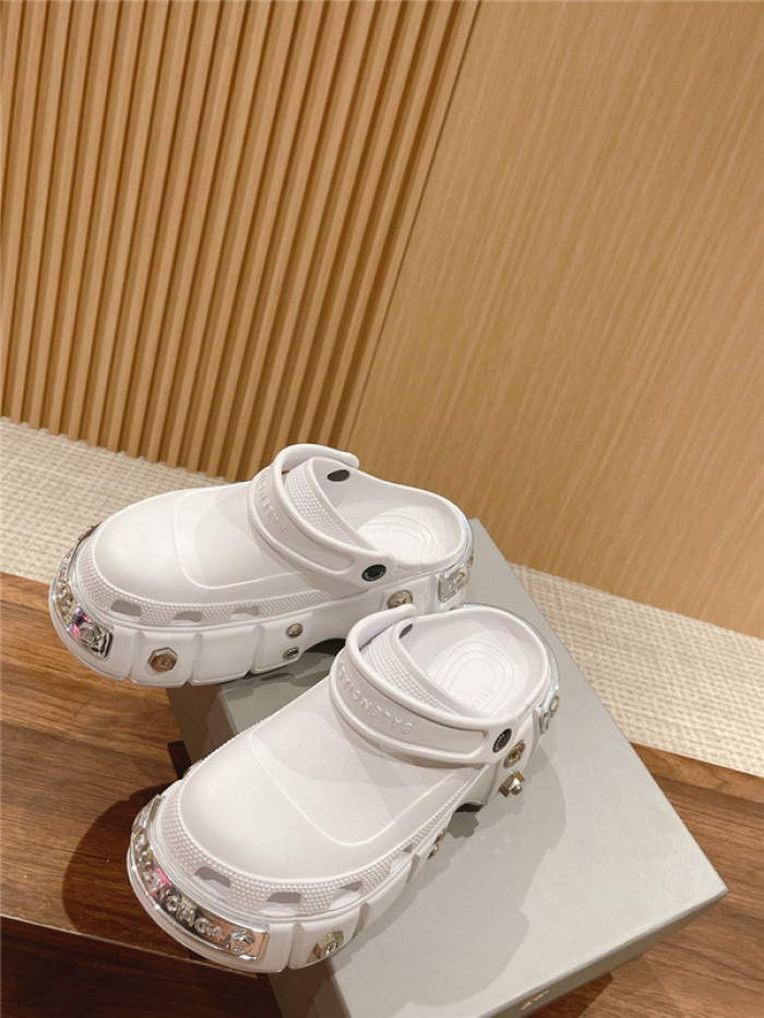 balen sandals