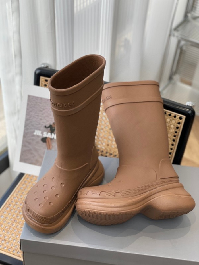balen x crocs rubber rain boots-brown