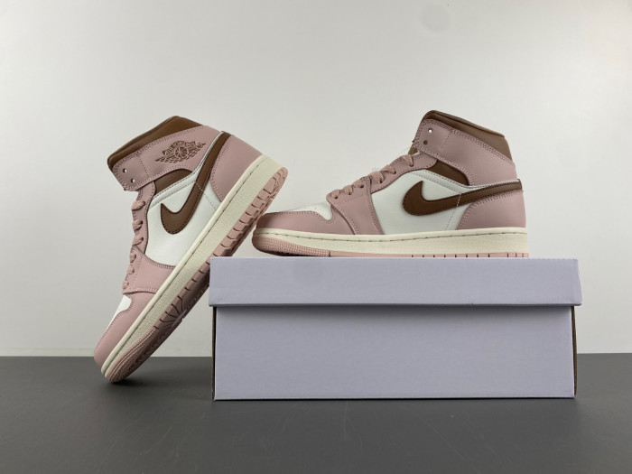 Air Jordan 1 Mid Pink Oxford Brown BQ6472-620