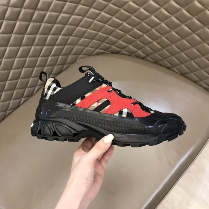 bur*berry sneakers
