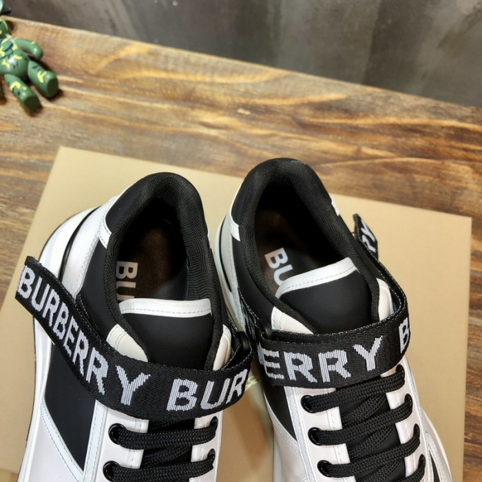 bur*berry sneakers