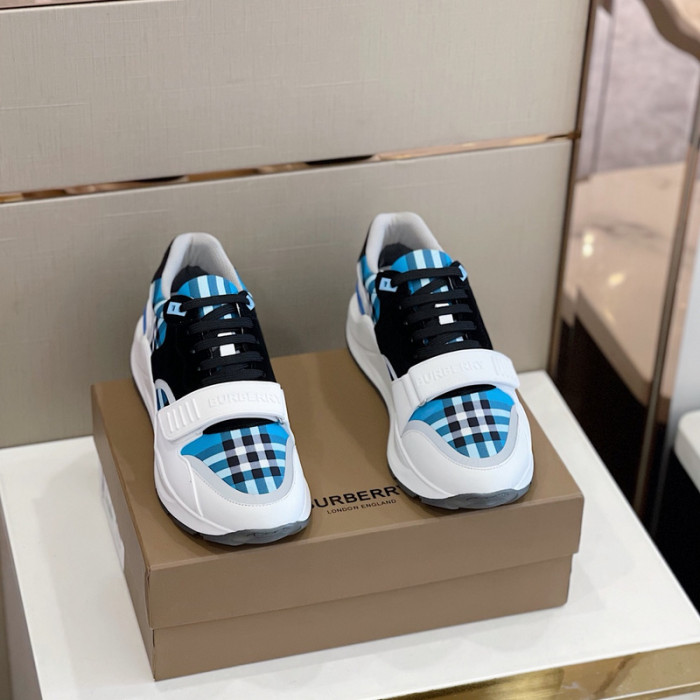 bur*berry sneakers