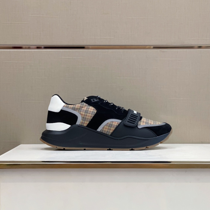bur*berry sneakers