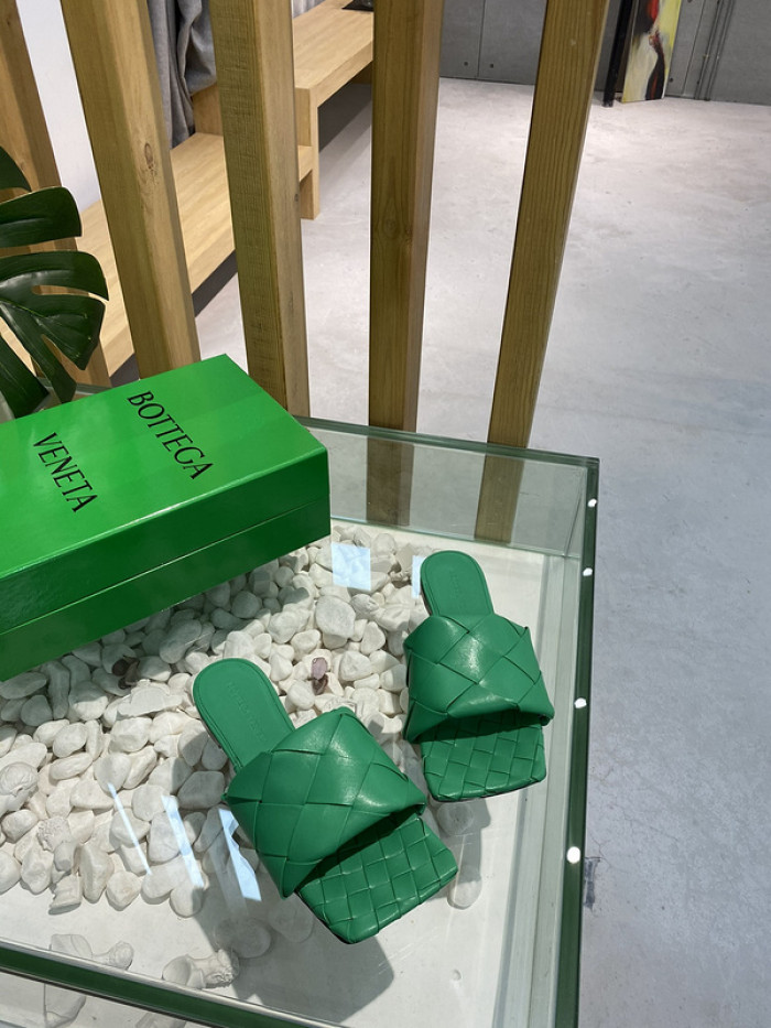 botteg*Ve*ne*ta sandal