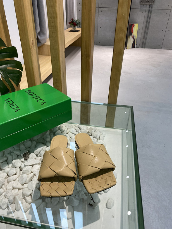 botteg*Ve*ne*ta sandal