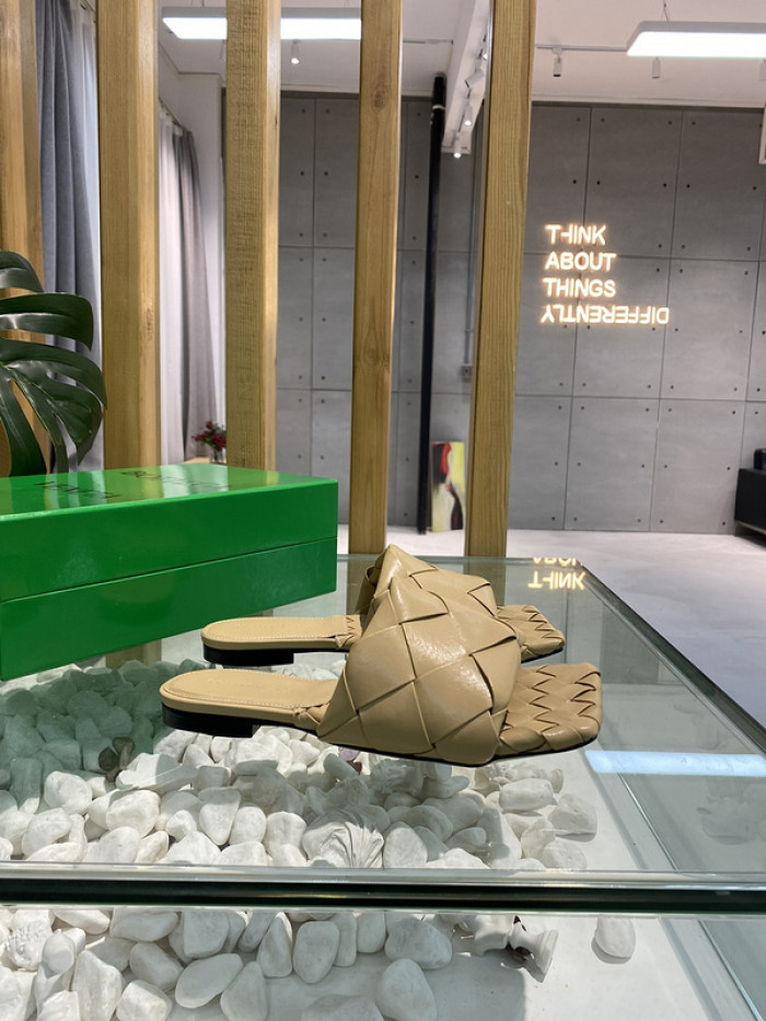 botteg*Ve*ne*ta sandal