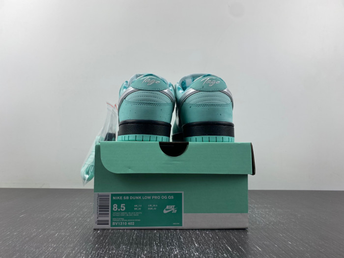 nike sb dunk low T*f*ny blue bv1310-402
