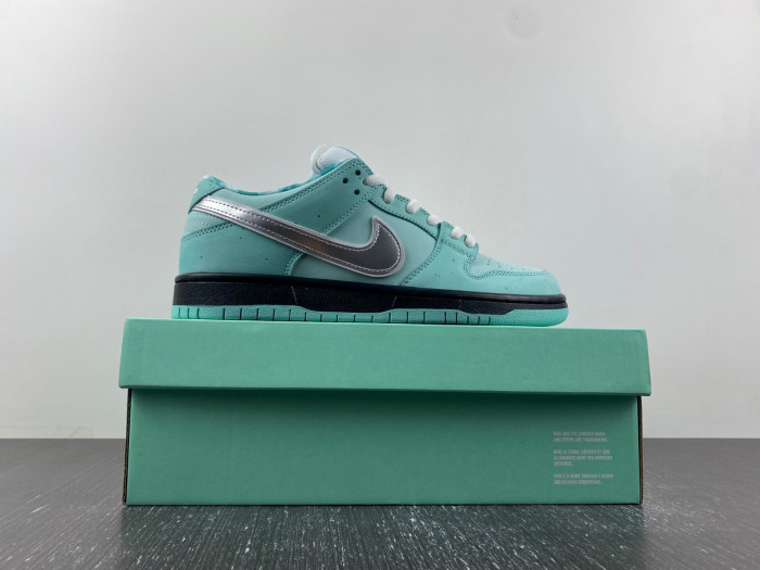 nike sb dunk low T*f*ny blue bv1310-402