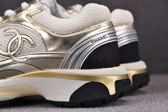 CH SNEAKERS