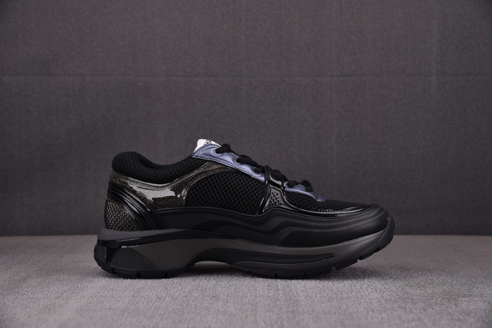 CH SNEAKERS
