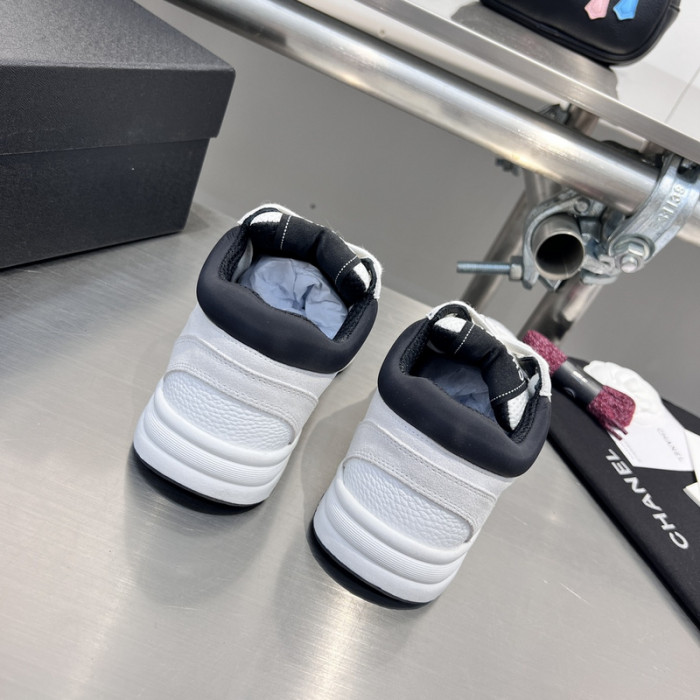 CH SNEAKERS