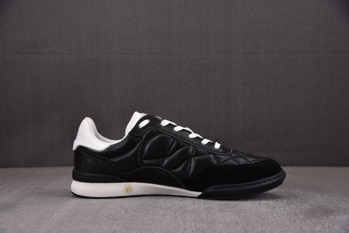 CH SNEAKERS