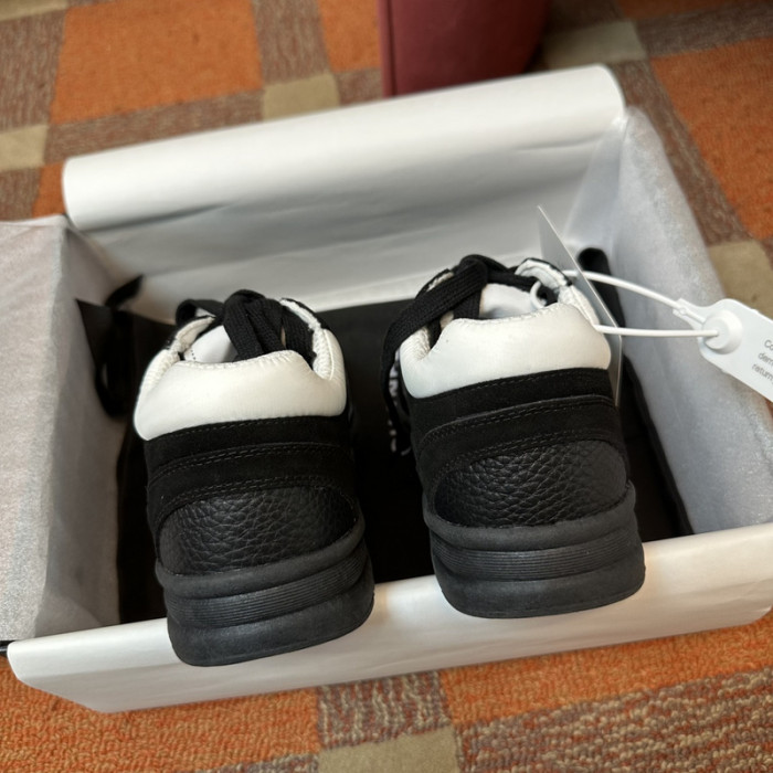 CH SNEAKERS