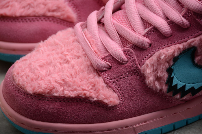 nike sb dunk low grateful dead x pink bear cj5378-600