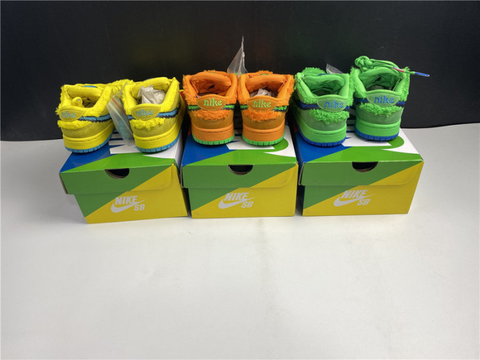 kids dunk shoes