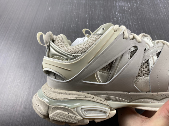 balen track trainer 3.0 cream gray