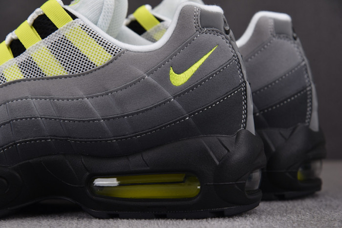 Nike Air Max 95 OG Neon CT1689-001