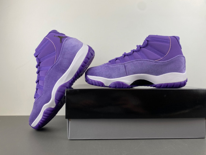 Air Jordan 11 Purple Velvet CT8012-555