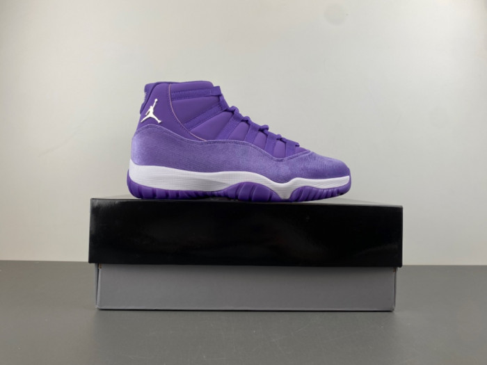 Air Jordan 11 Purple Velvet CT8012-555