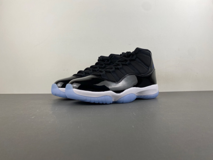 Air Jordan 11 “Space Jam”（2026）CT8012-900