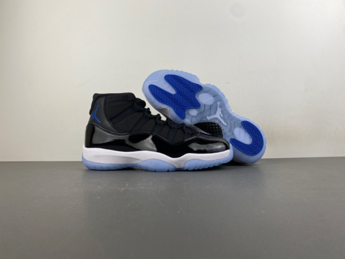 Air Jordan 11 “Space Jam”（2026）CT8012-900