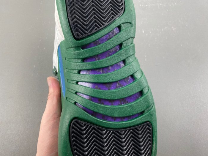 Air Jordan 12 “Bucks” CT8013-103