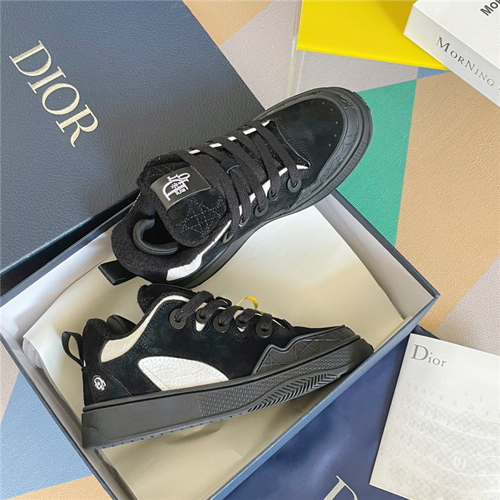 by erl b9s skater sneaker