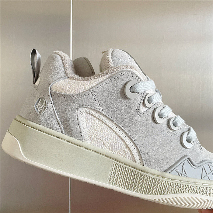 by erl b9s skater sneaker