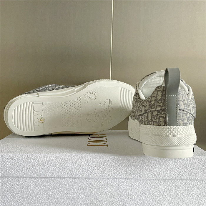 b23 oblique sneaker