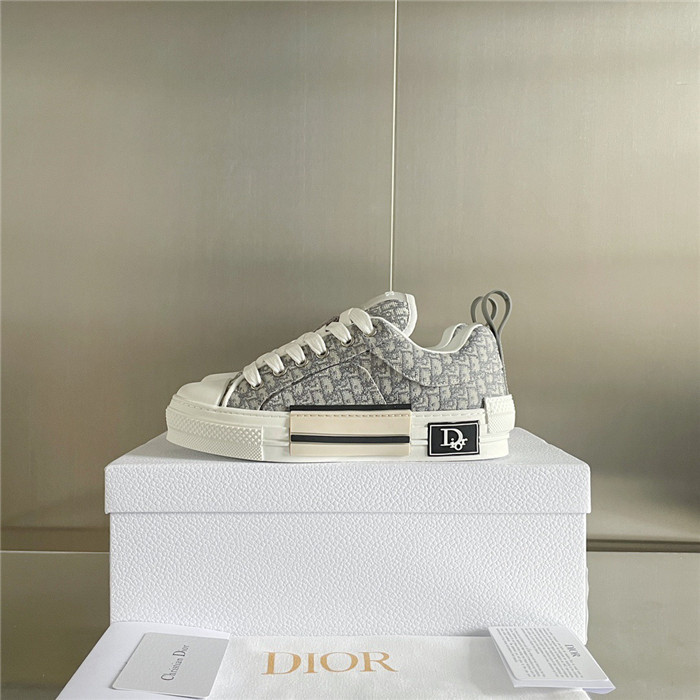 b23 oblique sneaker