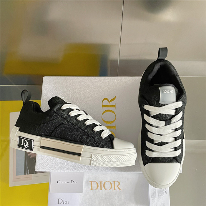 b23 oblique sneaker