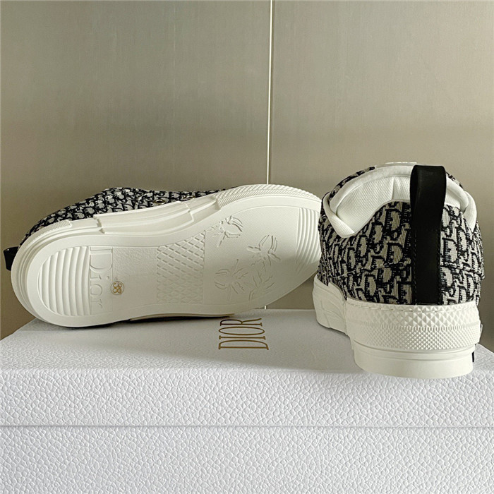 b23 oblique sneaker