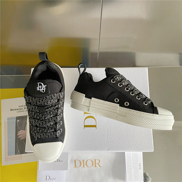 b23 oblique sneaker