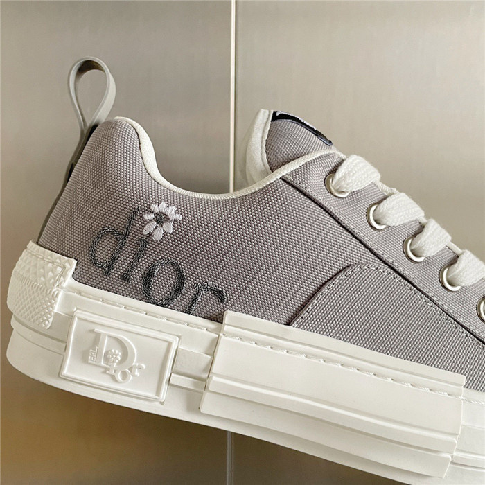 b23 oblique sneaker