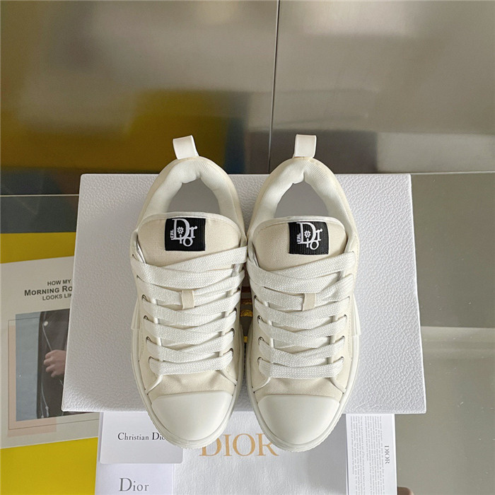 b23 oblique sneaker